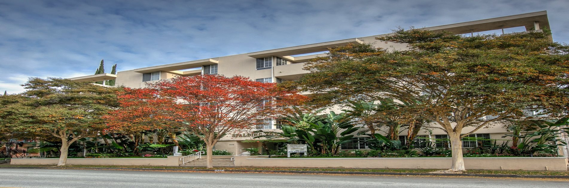 Spalding Towers Apartments in Beverly Hills, CA